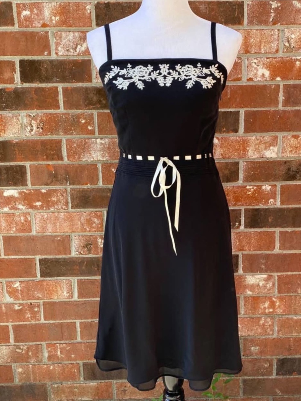 Jessica Howard Black Midi Dress with White Embroidery and Tie